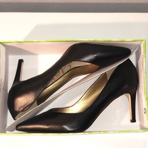 Sam Edelman Black Pumps